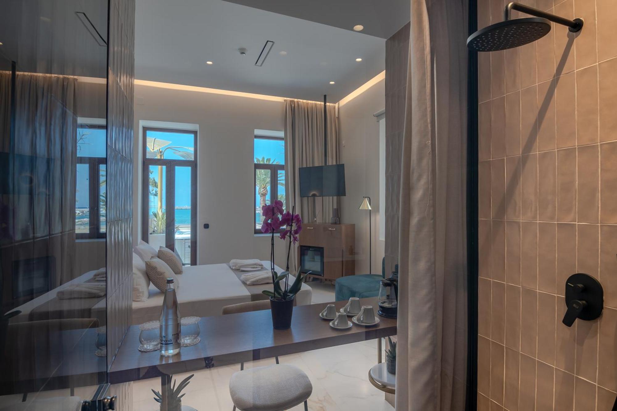 Omma Suites 罗希姆诺 外观 照片